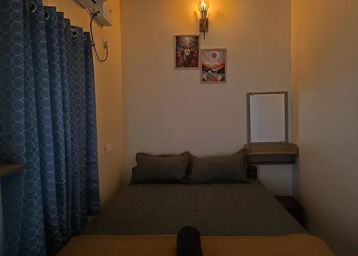 Omkara - The Fives Guest House